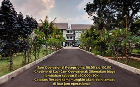 Rumah Kamang Residence Near Ragunan Zoo